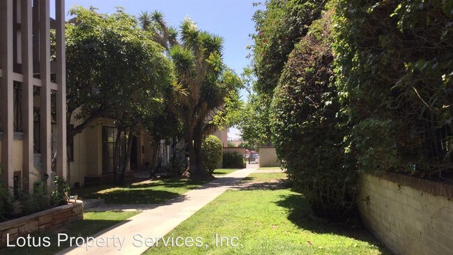 Foto del edificio - 827-831 S Oxford Ave