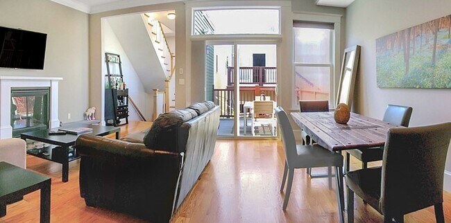 Foto del edificio - 277 W 3rd St