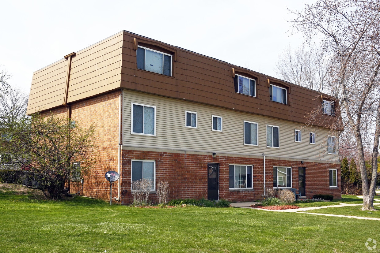 Garden Estates West Apartments Michigan City, IN