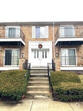 Building Photo - 30715 Shiawassee St