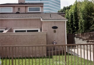Building Photo - 17041 A Ln