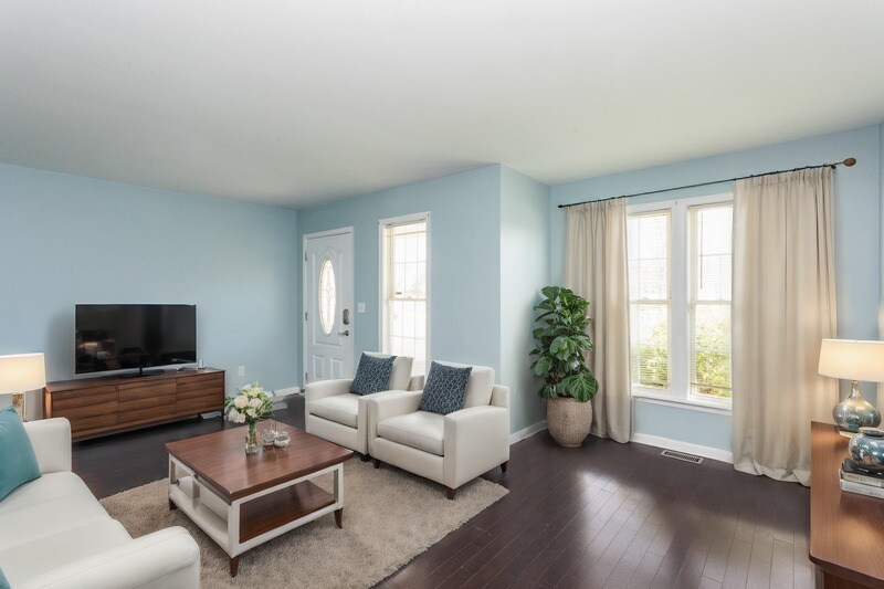 Primary Photo - 308 Harding Avenue