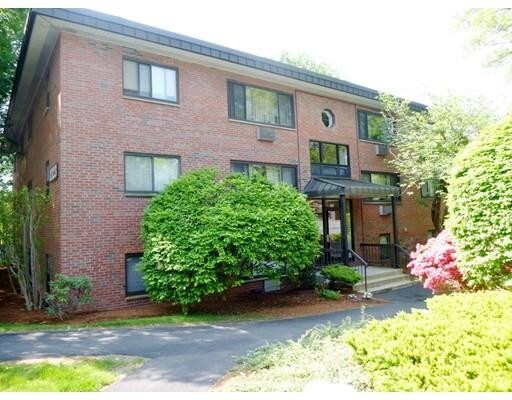 Building Photo - 1323 Worcester Rd