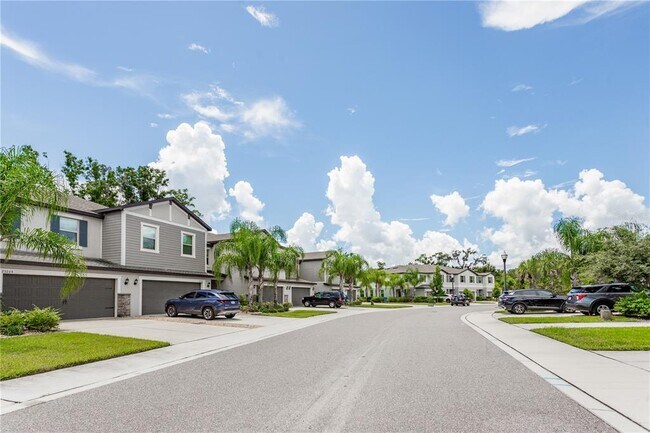 Building Photo - 23265 Willow Glen Way