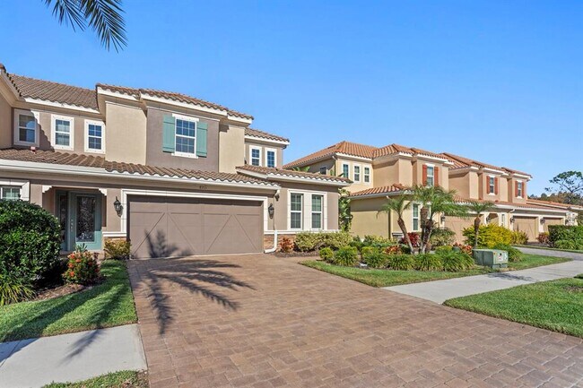 Foto del edificio - 8711 Terracina Lake Dr