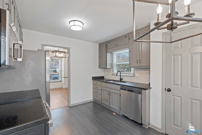 Foto del edificio - 220 Andra St