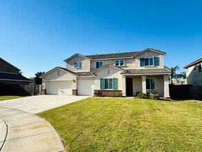 Building Photo - 15645 Calabria Ct