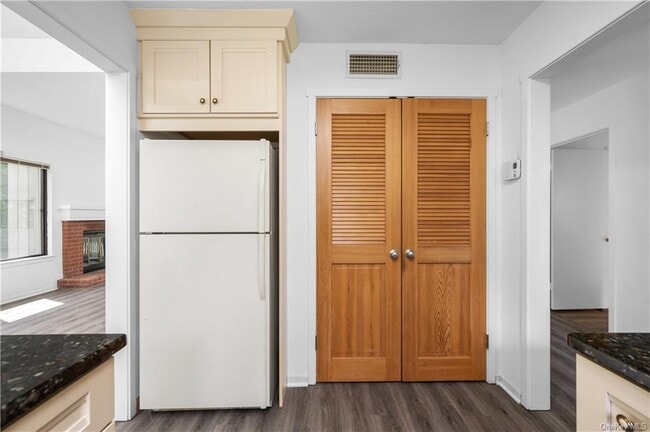 Foto del edificio - 317 Heritage Hills