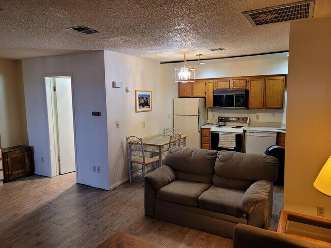 Foto del edificio - 1064 Tower Butte Dr