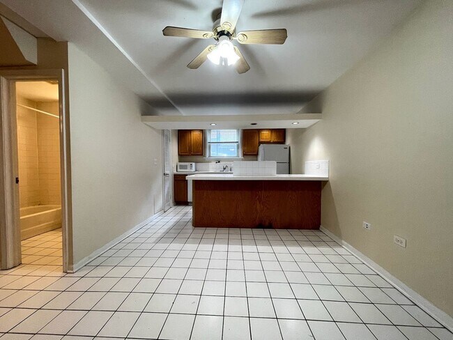 Foto del edificio - 4114 N Clarendon Ave