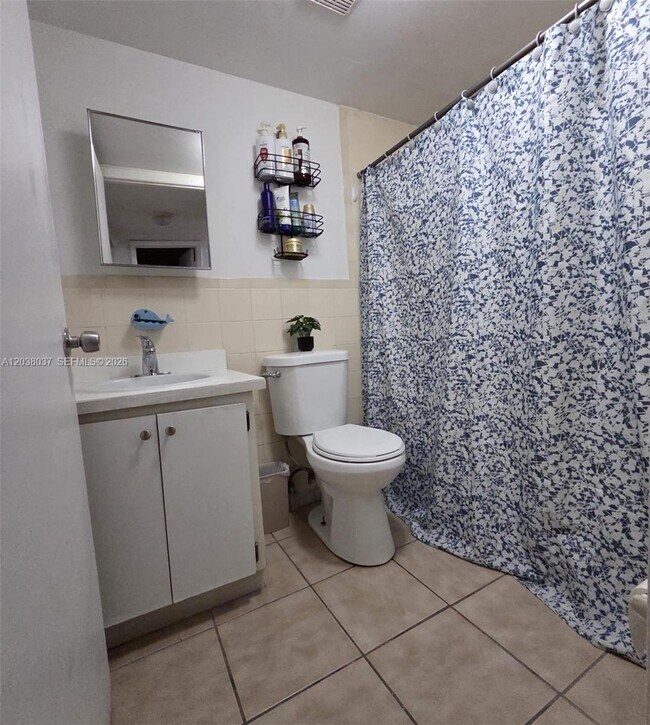 Foto del edificio - 2560 W 60th St