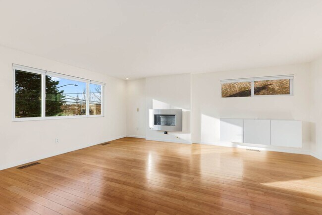 Foto del edificio - 2708 S Judkins St