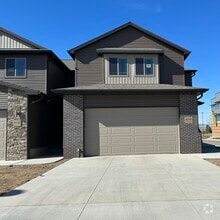 Building Photo - 8230 Ventura Pl