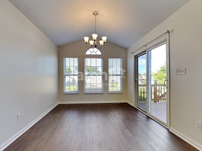 Foto del edificio - 5668 Appaloosa Cir