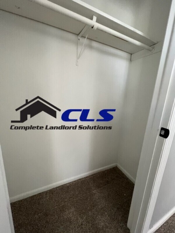 Foto del edificio - 532 W Mulberry St