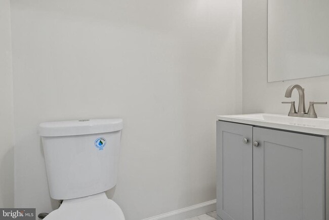 Building Photo - 112 N Hilton St