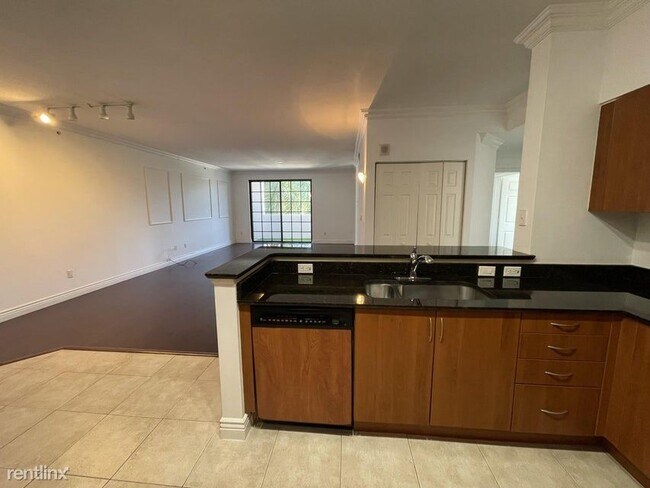 Building Photo - 3 br, 2 bath House - 233 S Federal Hwy Apt...