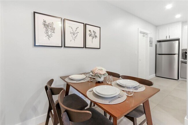 Foto del edificio - 2424 SE 17th St