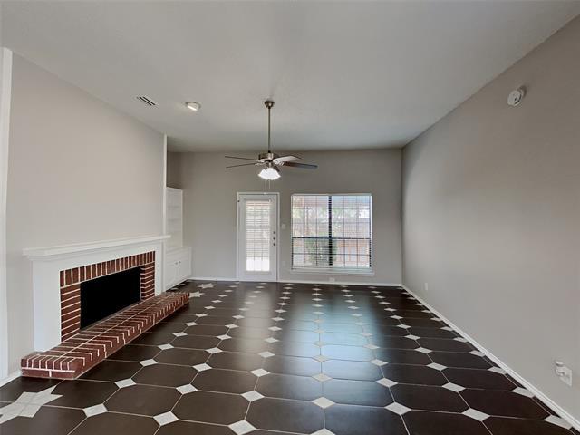 Foto del edificio - 2544 Forest Creek Dr