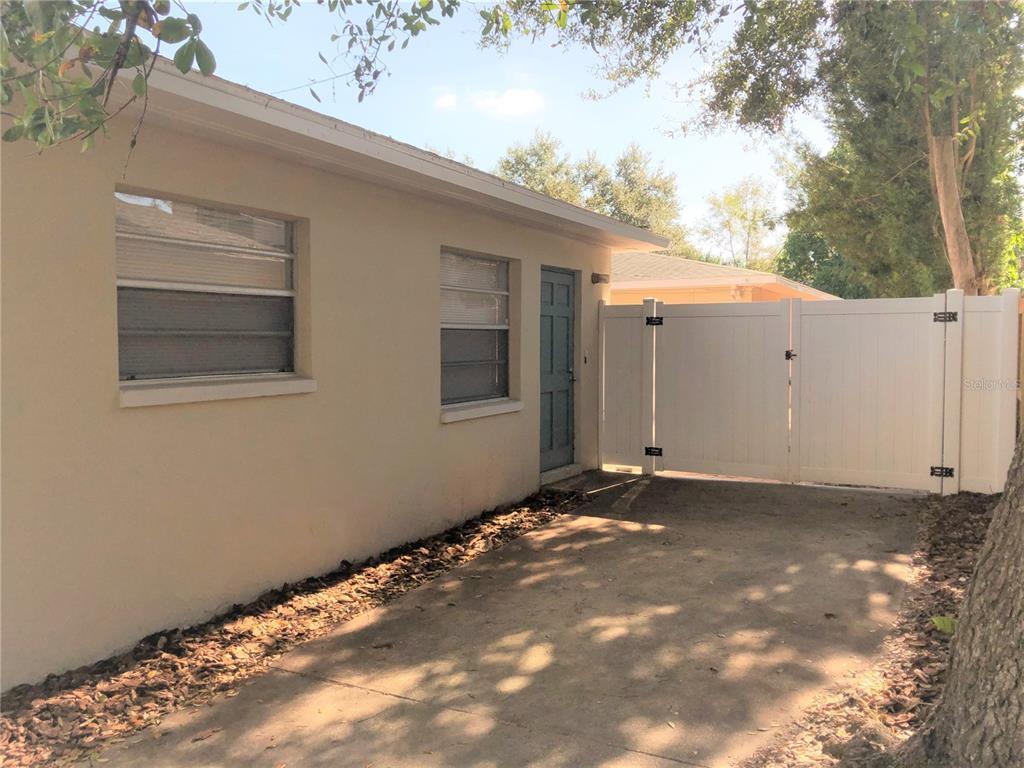 Foto principal - 335 1/2 20th Ave S