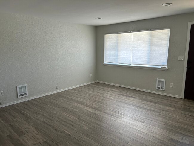 Foto del edificio - 26027 42nd Ave S