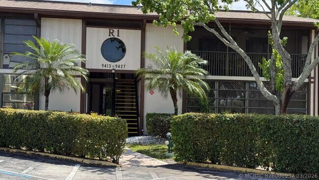 Foto del edificio - 9419 S Belfort Cir