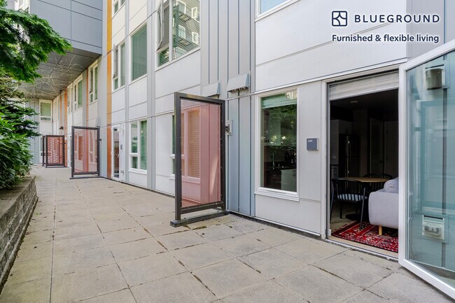 Foto del edificio - 2690 152nd Ave NE