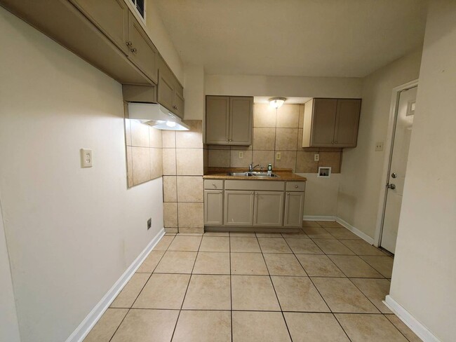 Foto del edificio - Newly Renovated In Mt Pisgah - Open To Section 8