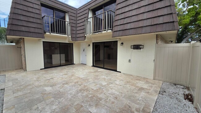 Foto del edificio - 7311 73rd Way