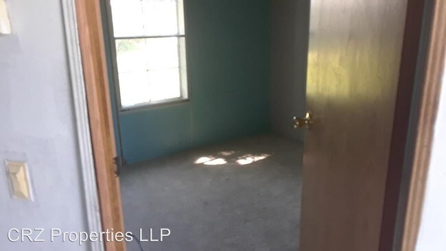 Building Photo - 6925 E 575 N