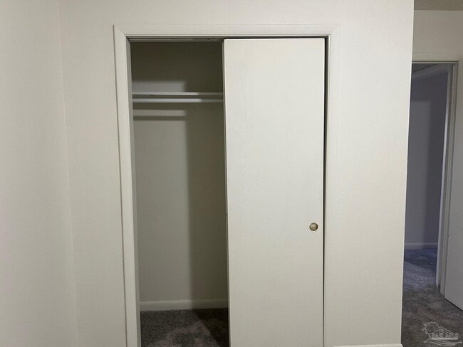 Building Photo - 1267 Redwood Ln