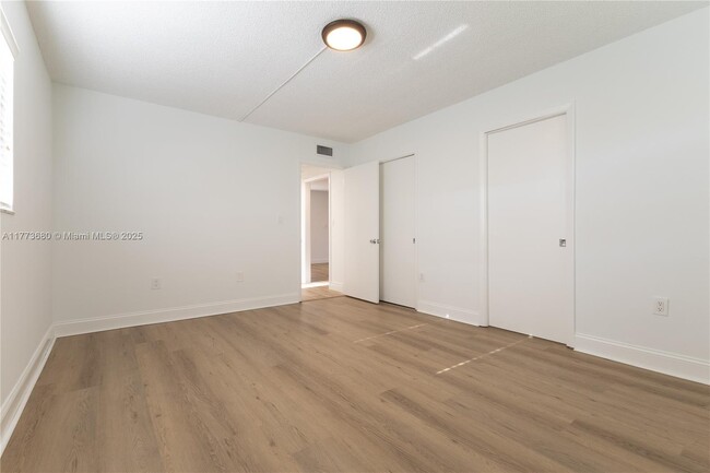 Foto del edificio - 8420 SW 133rd Avenue Rd