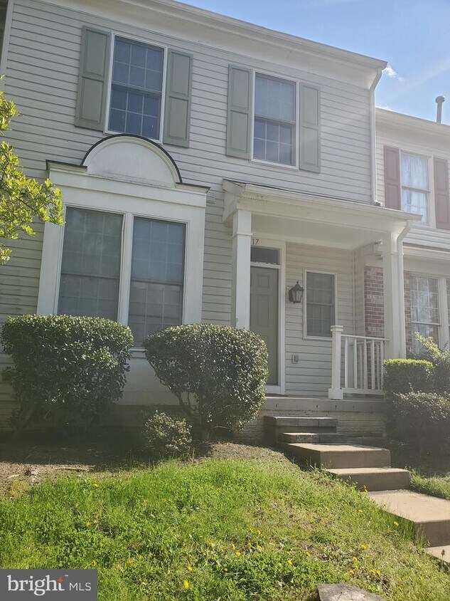 4117 Hampstead Ln, Woodbridge, VA 22192 Townhouse for Rent in