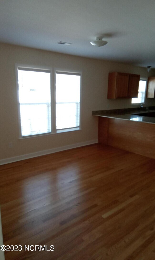 Foto del edificio - 513 Live Oak St