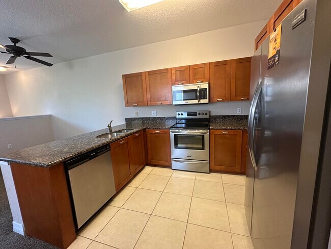 Building Photo - 49 SE Sedona Cir