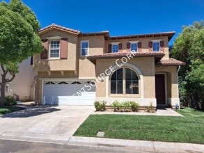 Building Photo - 24335 Alyssum Pl