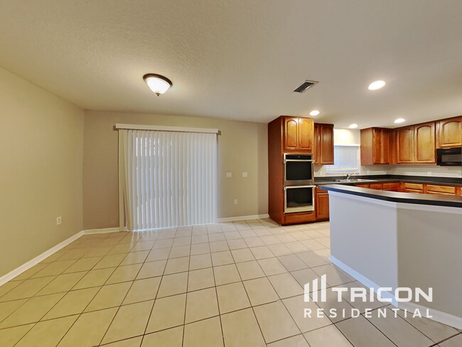 Building Photo - 11753 Mango Cross Court Seffner FL