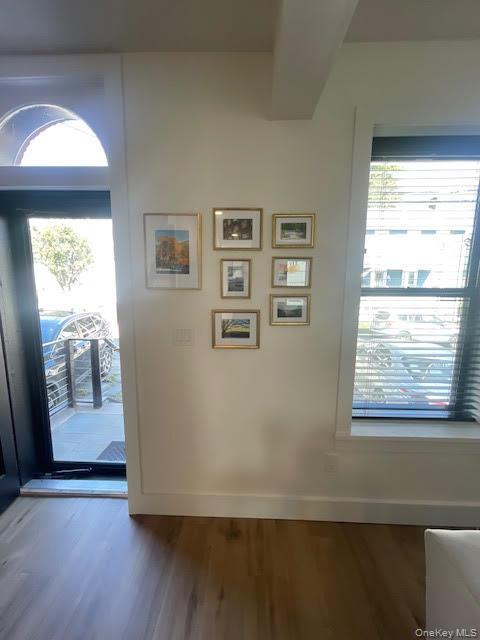 Foto del edificio - 12 South St