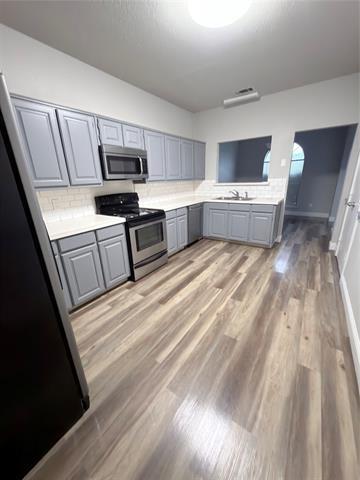 Foto del edificio - 807 Burr Oak Dr