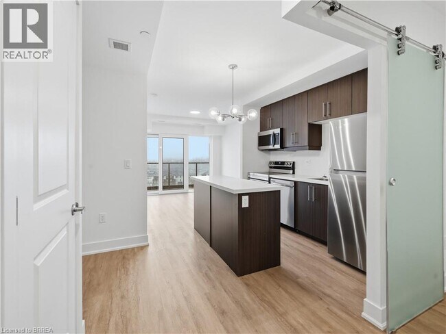 Photo du bâtiment - 575 Conklin Rd