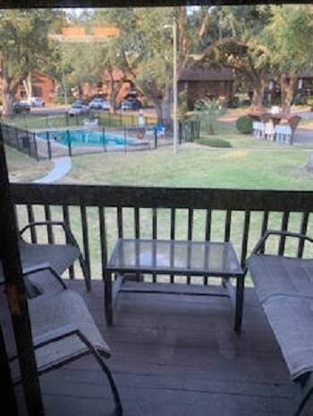 Building Photo - 5510 Golf Club Dr