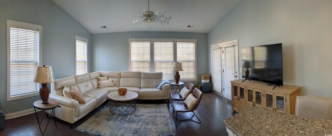 Building Photo - 105 Parmelee Dr