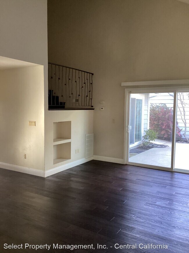 Building Photo - 3 br, 2 bath House - 3520 Regency Park Dr.
