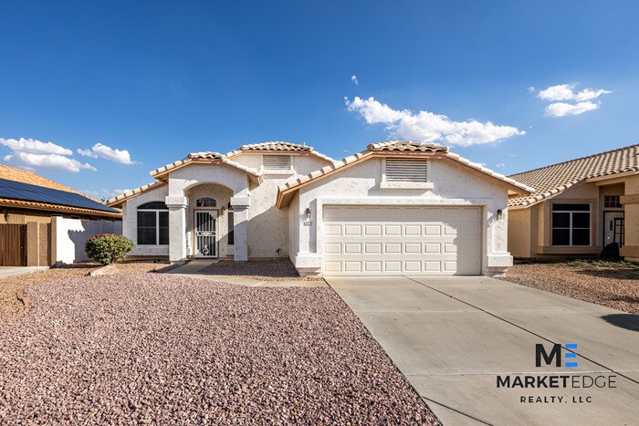Primary Photo - 3Bed/2Bath House at Beardsley/95th Ave! JO...