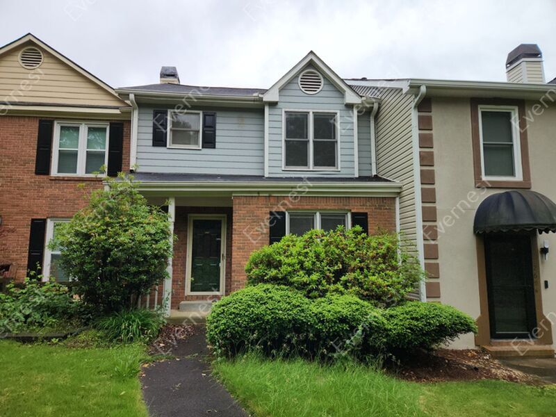 Primary Photo - 2696 Arbor Glen Pl