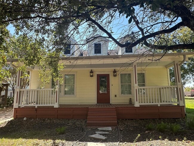 Foto del edificio - 4924 Polk St