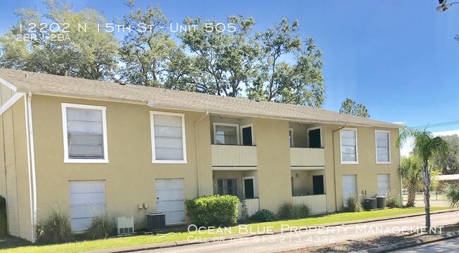 Foto del edificio - 12202 N 15th St