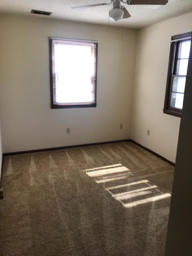 Building Photo - 2925 Northland Dr