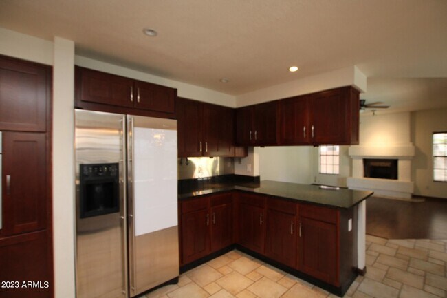 Building Photo - 3501 E Ashurst Dr