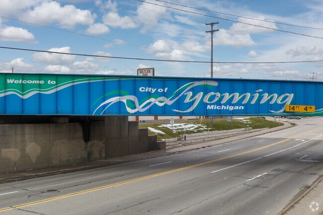 Bridge with mural painting welcoming you into Wyoming.